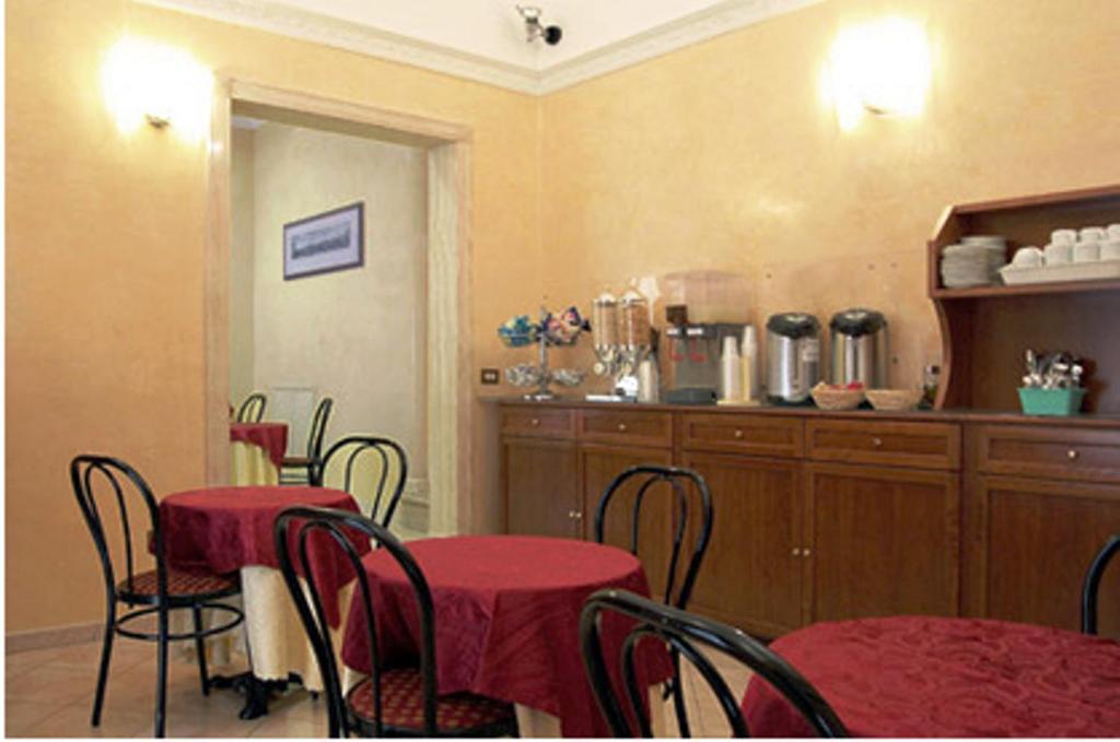 Hotel Papa Germano Roma Ngoại thất bức ảnh